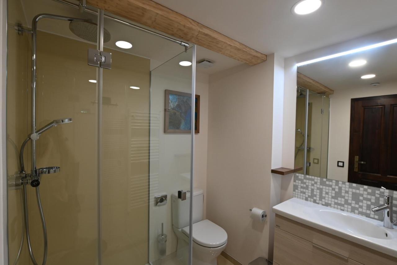 Apartmany Spessart โคมูตอฟ ภายนอก รูปภาพ